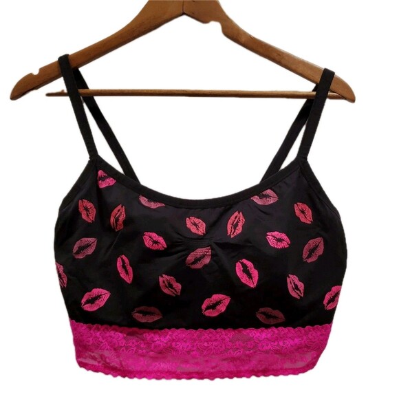 Torrid Curve Size 2Padded Bralette Black Hot Pink Lace Lips Design Kiss Lipstick - Picture 1 of 3